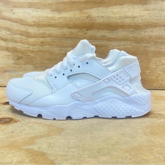 Nike Shoes - NEW!!! Nike Air Huarache pure white shoes